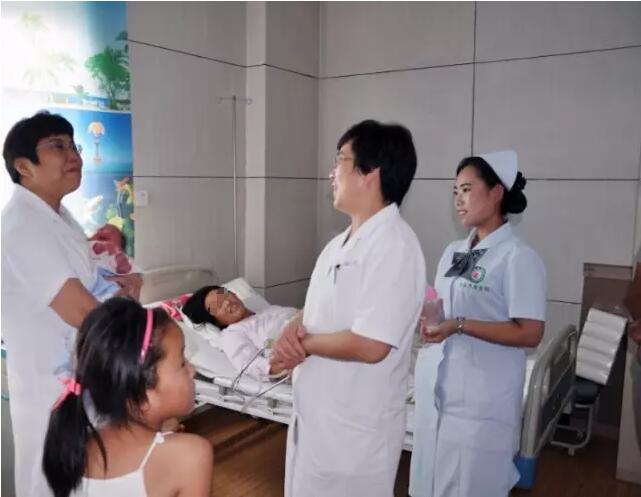 博爱成功为二胎孕妇全麻剖宫产手术(图1)